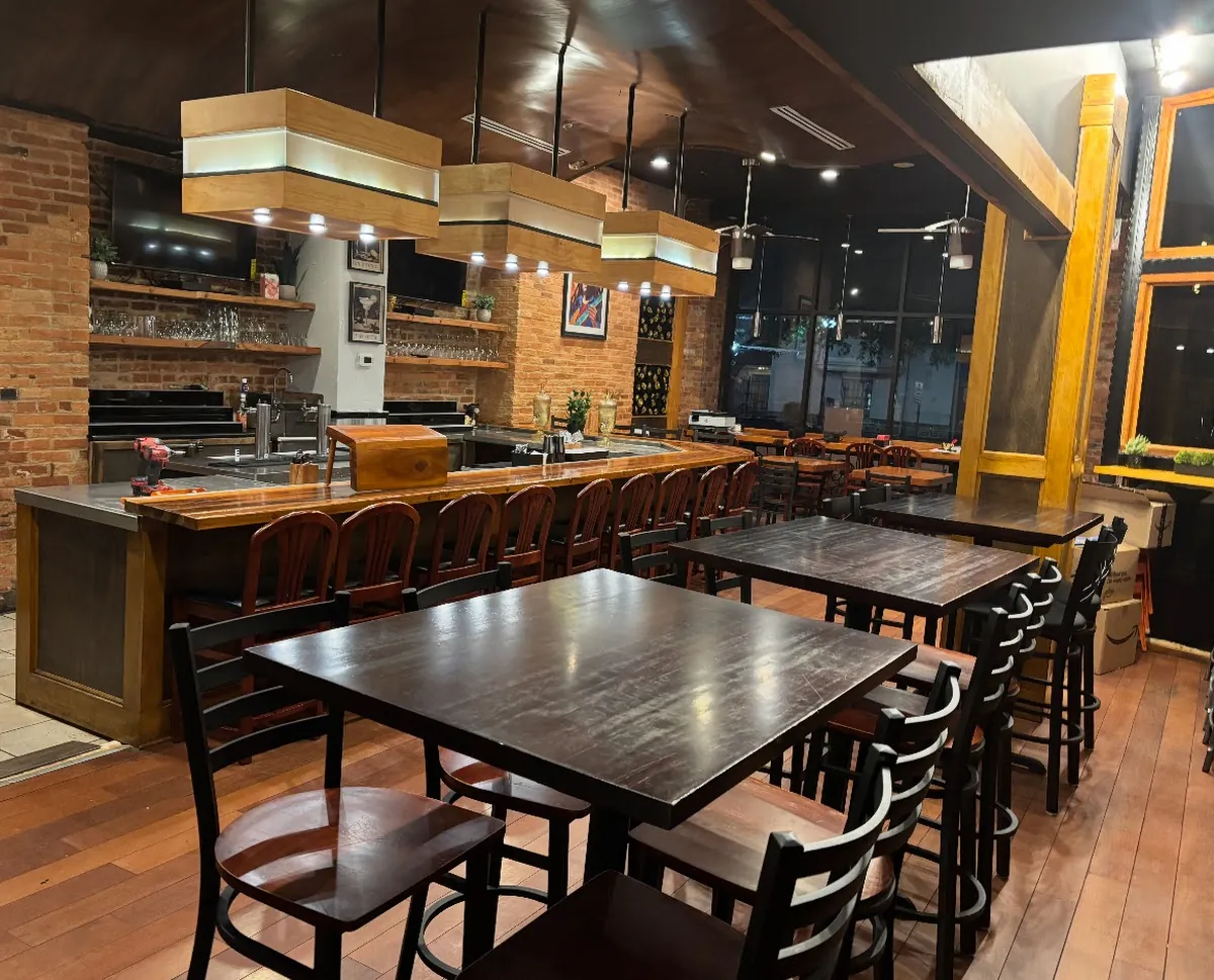 The bar and dining room at Blanco's
